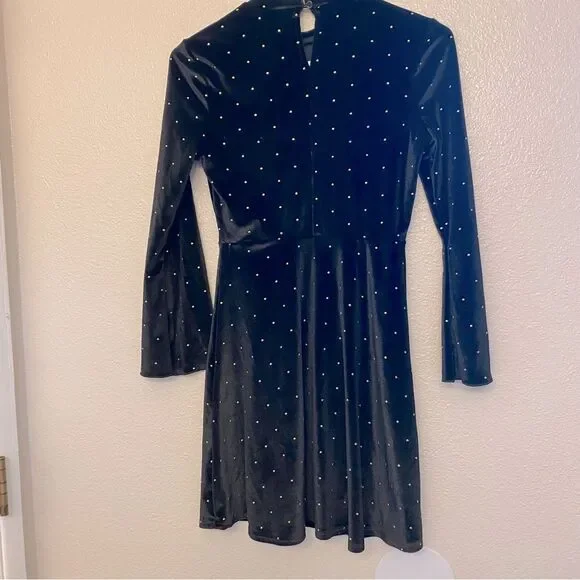 Art Class Long Sleeve bell Velvet stretch mock neck black dress L 10/12 - Picture 2 of 9